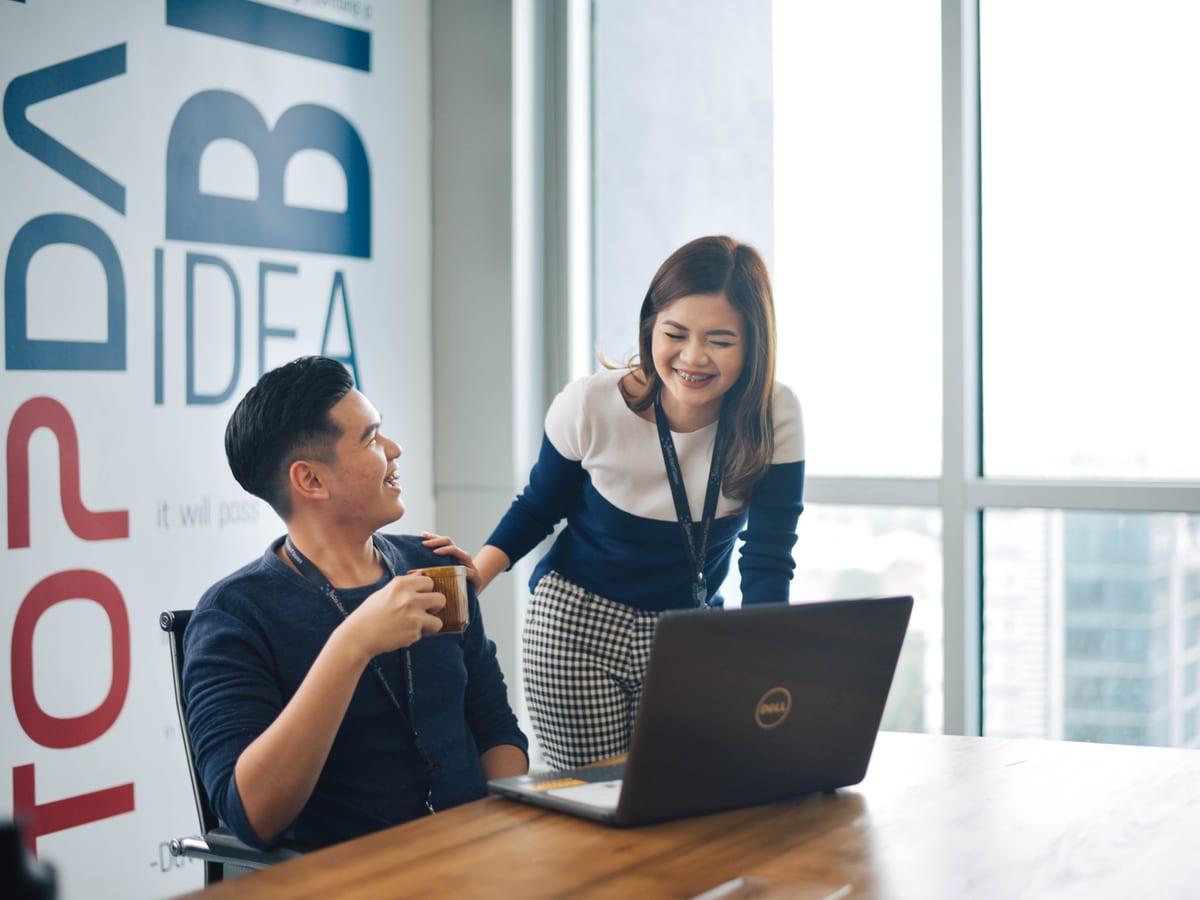 TopData agents at their workstations